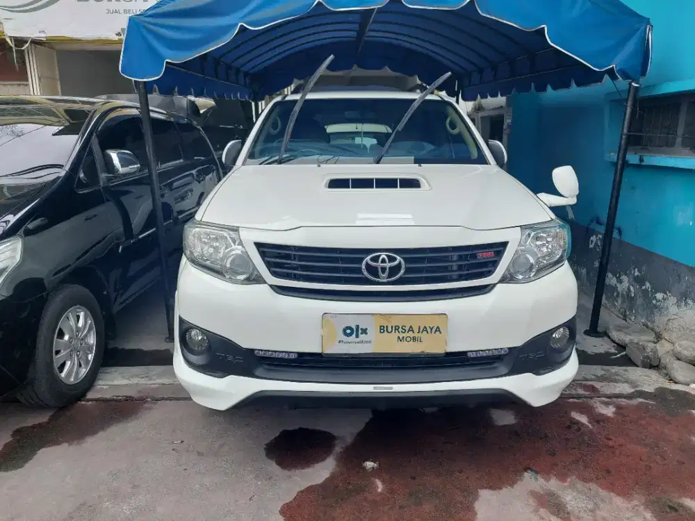 TOYOTA FORTUNER VNT TRD 2.5 A/T 2014