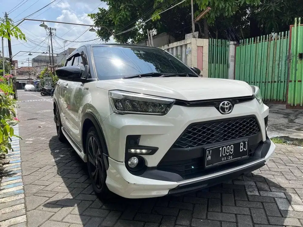 KM 40 RB # RAIZE 1.0 GR TSS AT 2021