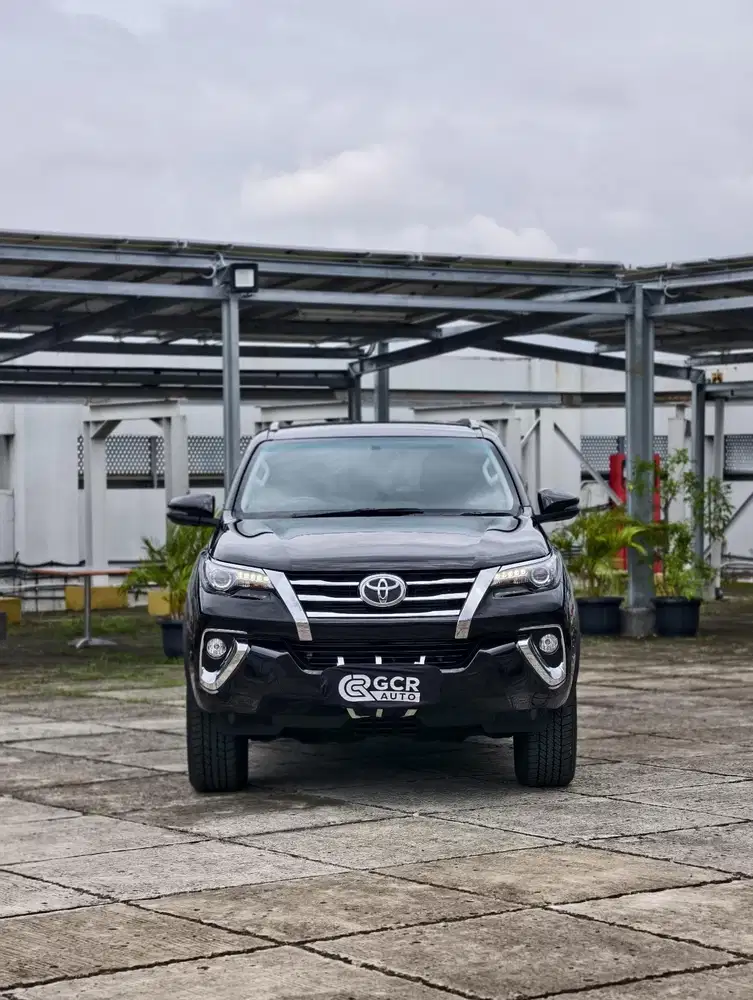 KM 45 RIBUAN RECORD! TOYOTA FORTUNER VRZ 2.4 DIESEL MATIC NIK 2019