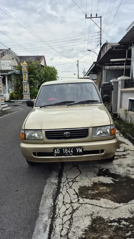 kijang kapsul lgx bensin 2000