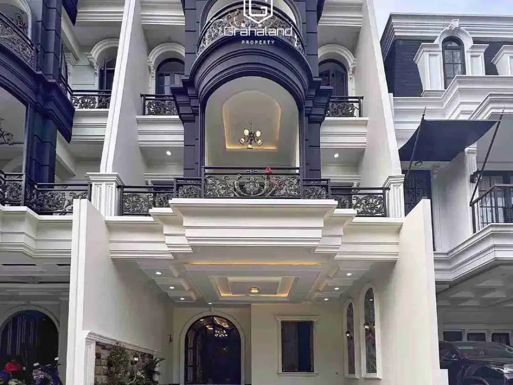 Rumah Baru Mewah Classic Dalam Townhouse Besar Pinggir Jalan Raya Di Jagakarsa