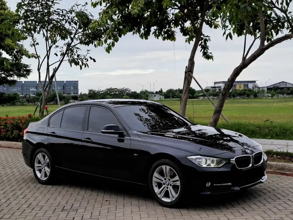 [TERMURAH]BMW 320i Sport F30 N20 AT 2015 320i 2015 320i 2016 320i F30