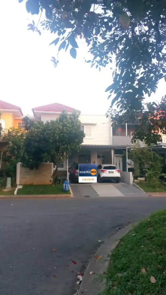 Jual cepat rumah cantik siap huni cluster terdepan.Kota Wisata Cibubur