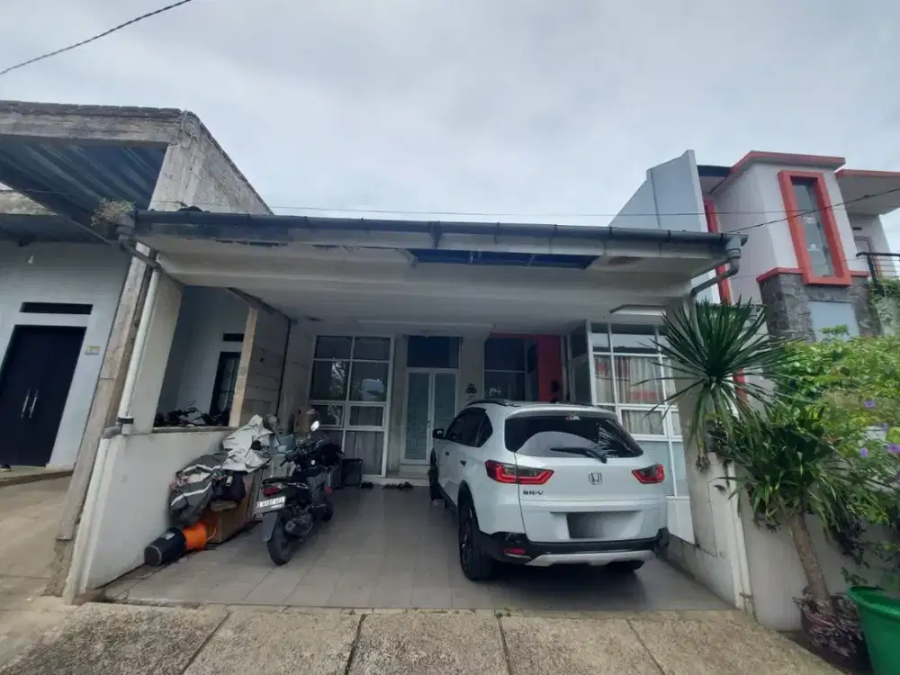 DIJUAL Rumah MURAH Bangunan minimalis Asri Terawat di Komplek GRIYA CARAKA ARCAMANIK, Hanya 10 Menit ke RS Al Islam Soekarno Hatt