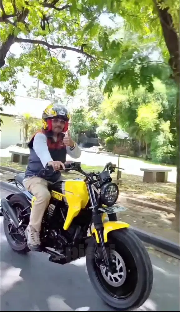 Dijual Motor Custom Scrambler Basic Yamaha Byson