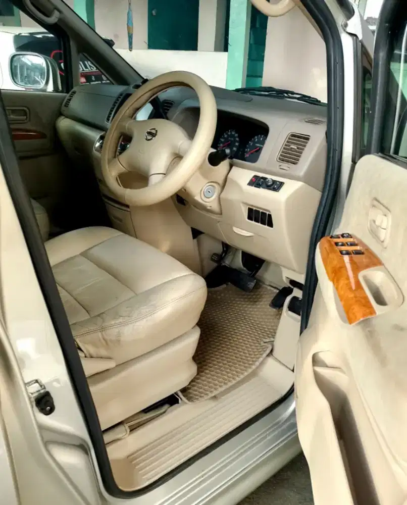 Nissan serena Hws autech At 2.0 2011