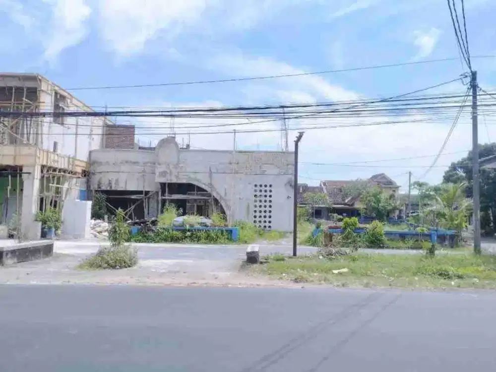 Tanah Dekat Bandara ada Bangunan untuk Ruko atau Cafe Kantor