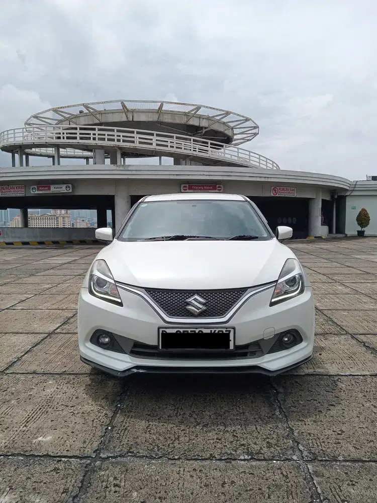 SUZUKI BALENO 2017 HB AT
