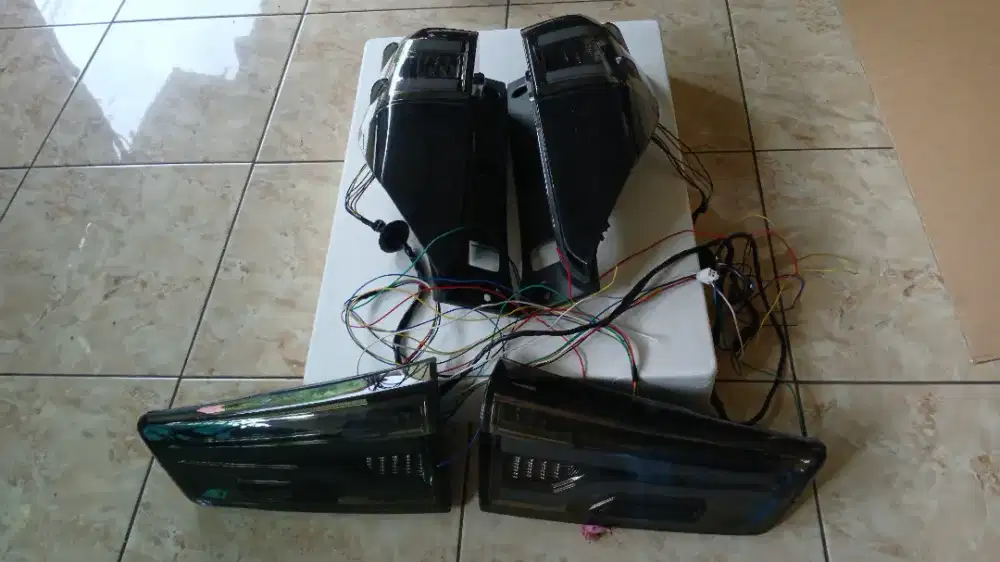 Stoplamp innova reborn V2 bmw style smoke