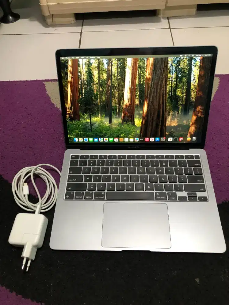 Macbook Air M1 2020 8/256GB Mulus