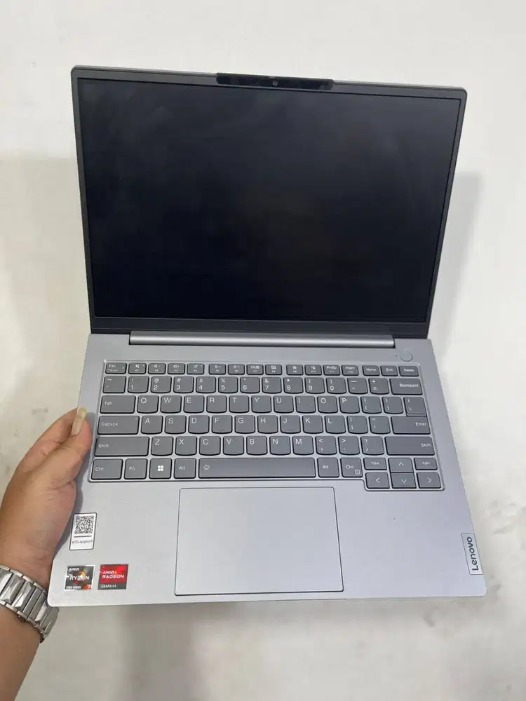 Laptop Lenovo Thinkpad T14 G6 AMD Ryzen 7 Ram 16GB Layar 14inch N-WJ