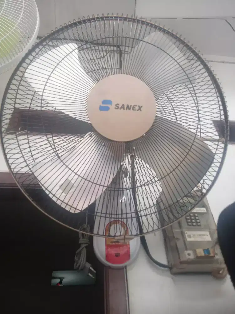 Kipas angin dinding 18 inch sanex tornado normal siap pakai nepis