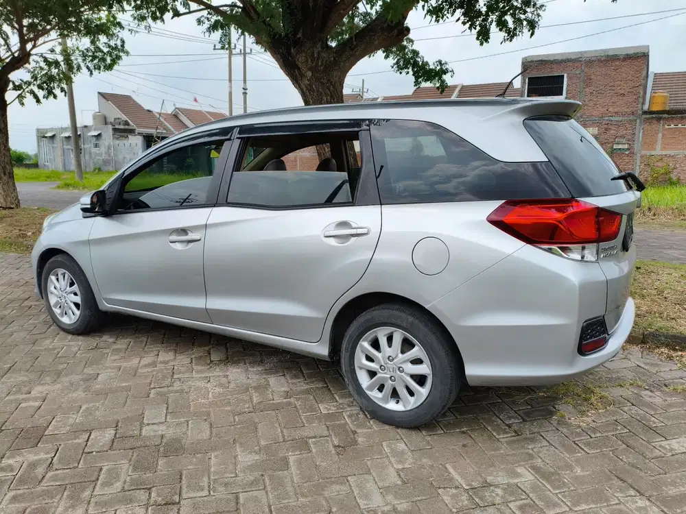 Honda Mobilio 2016 Bensin