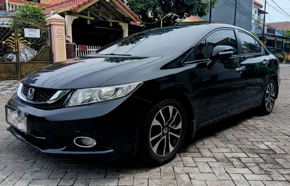 Honda Civic FB 1.8 At 2014 (istimewa)