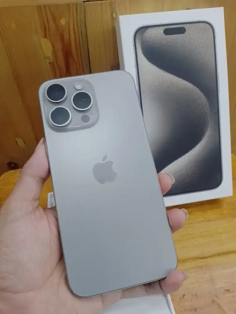 IPhone 15 pro max 256Gb IBox