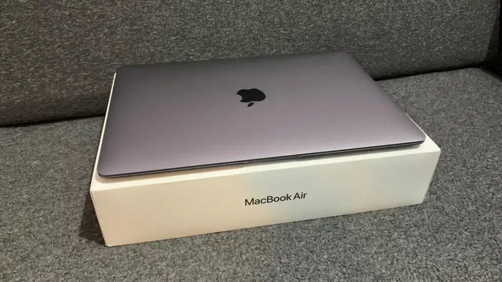 MacBook Air M1 Space Gray 8/256GB iBox
