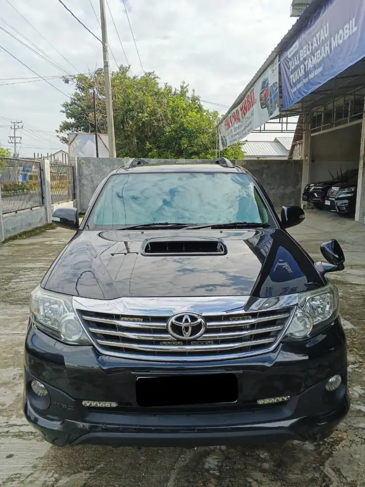 Fortuner 2.5 TRD Diesel AT 2012