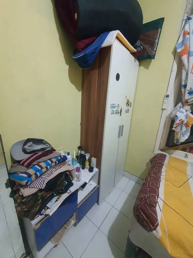 Lemari, Meja TV dan Kasur anak