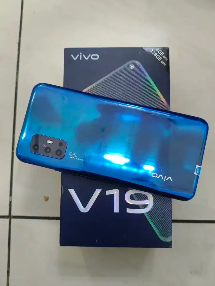 Vivo  V19 8/128