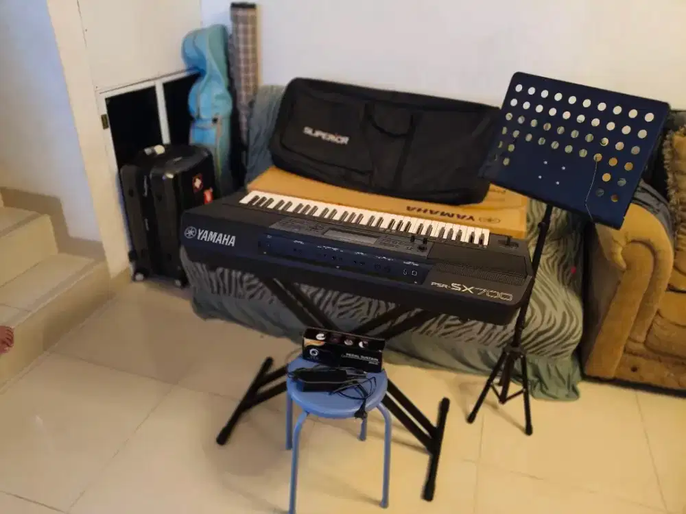 Orgen tipe PSR SX 700
