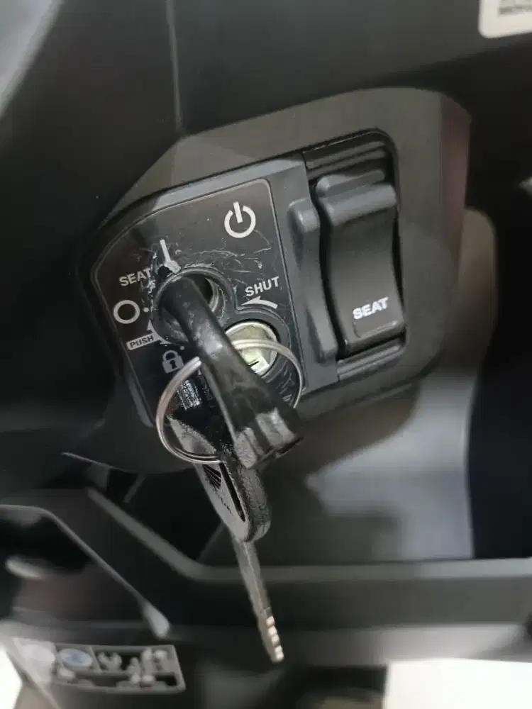 LIKE NEW KM 700 HONDA VARIO ESP CBS SPORTY FI ECO 125 2025 JOSSS