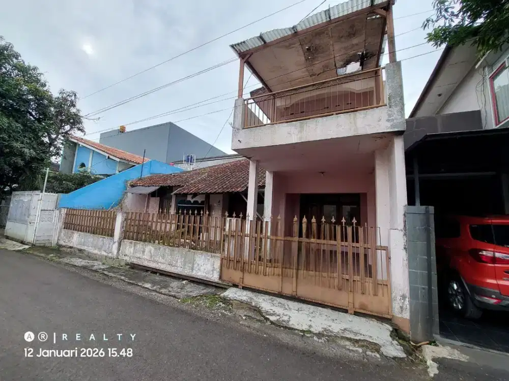 DIJUAL Rumah HITUNG TANAH Strategis Lokasi belakang GRIYA ARCAMANIK dkt ke Terminal ANTAPANI Bandung