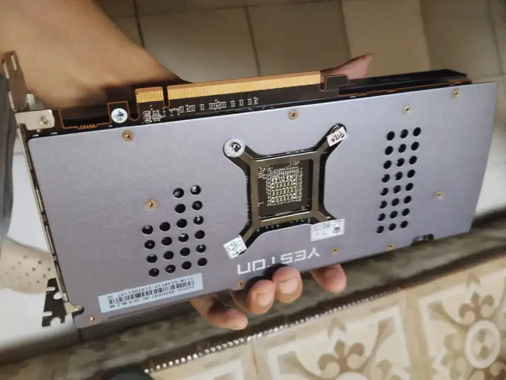 GPU RX 6600 XT mati total no display