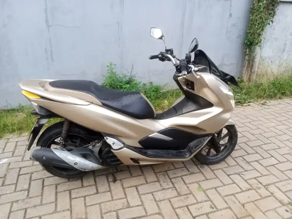 Jual / cari kembalian PCX 2018