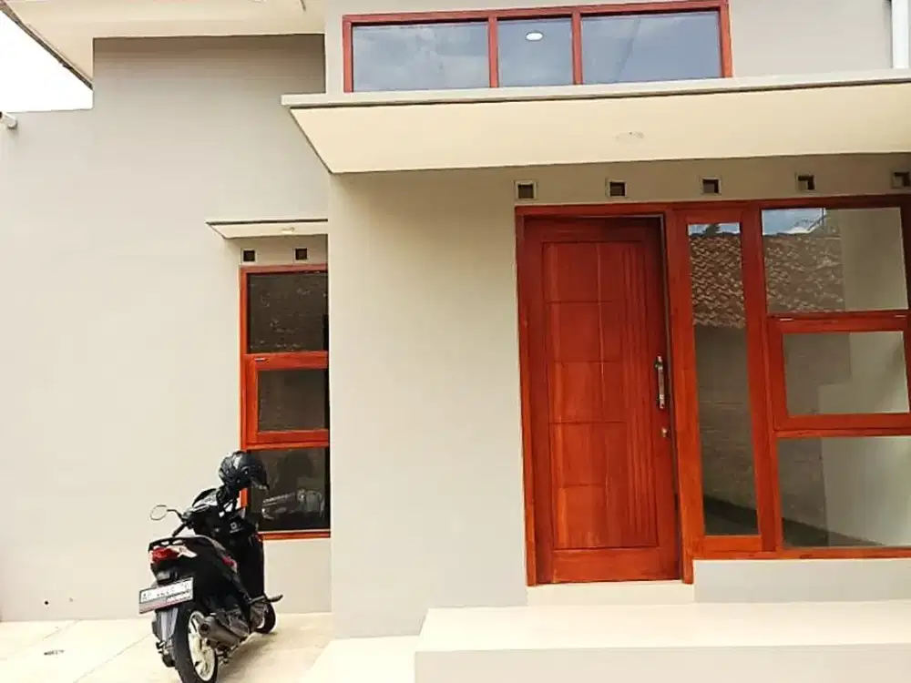 Rumah Barat Bantul Kota di Kadisono Guwosari Jogja Selatan Siap Huni
