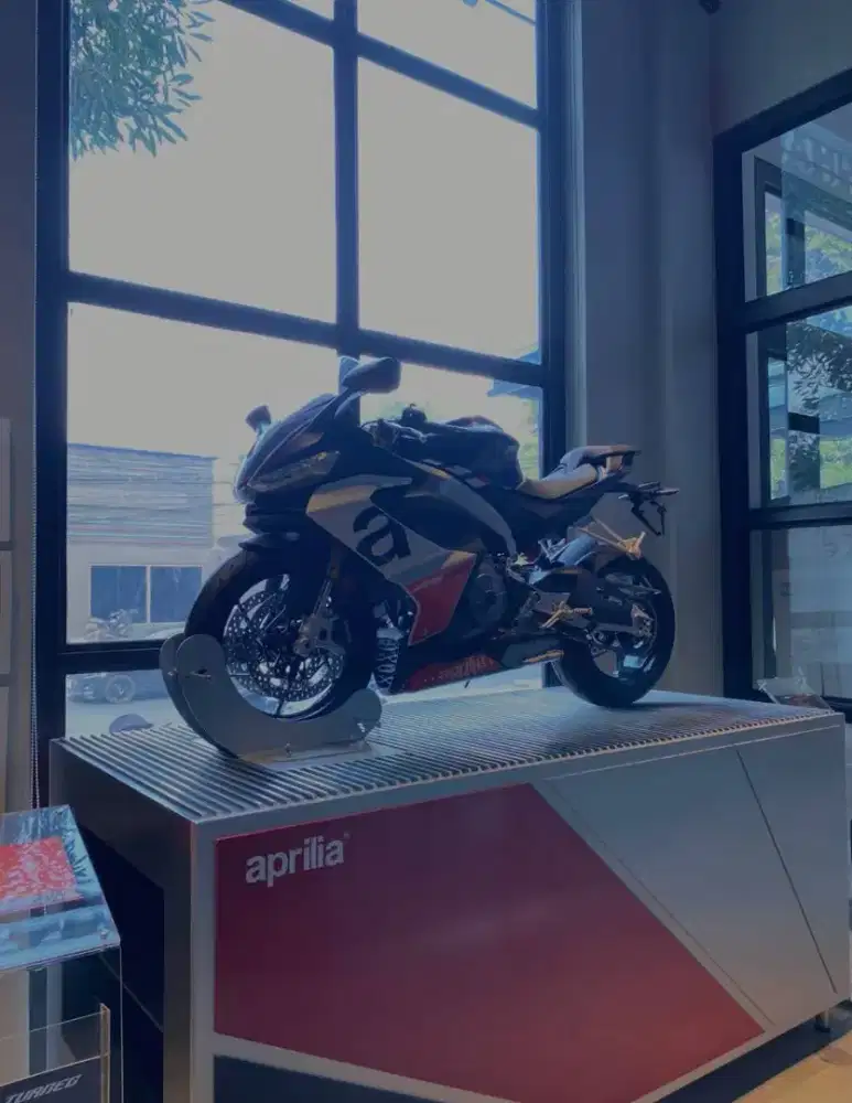 Sales Executive Motor Premium