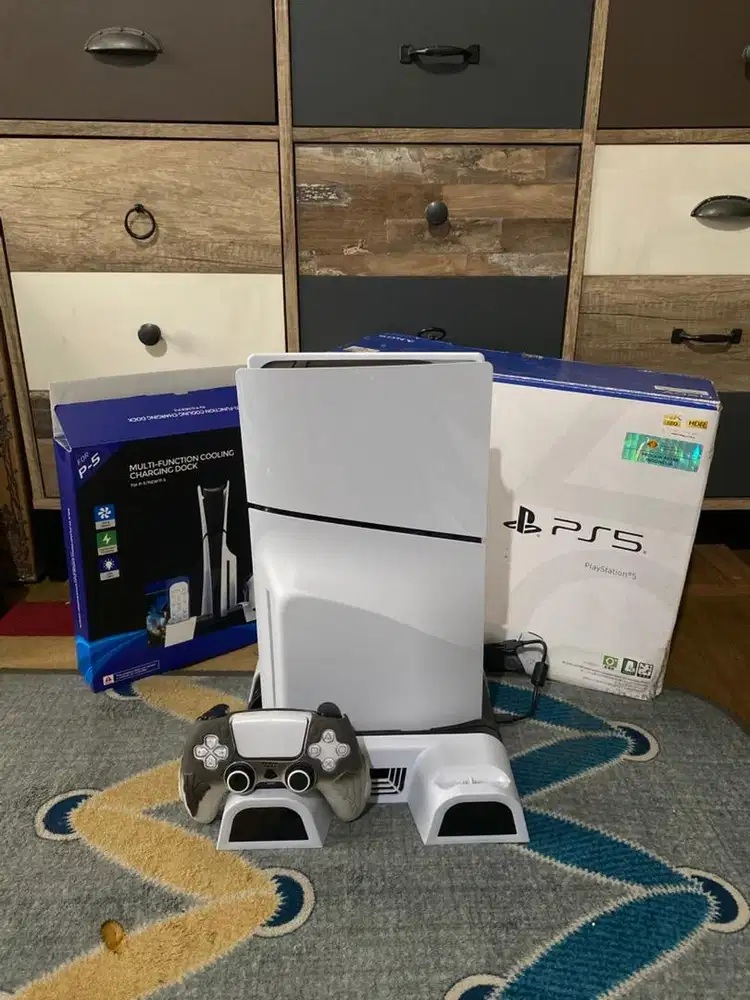 PS5 SLIM DISC VERSION 1TB RESMI INDONESIA