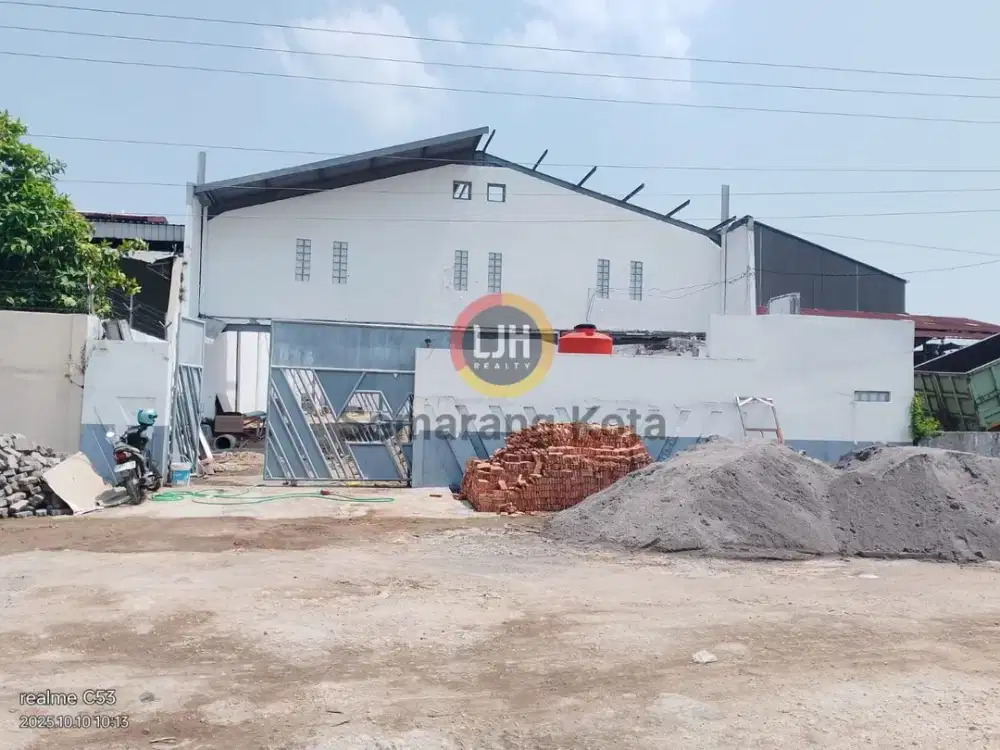 Gudang bagus di jalan Madukoro