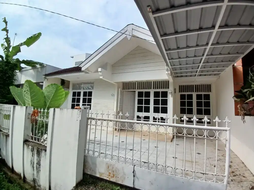Dijual Rumah Tasbi Jl. Cycas Raya, Asam Kumbang