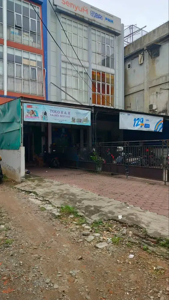 DIJUAL VIA LELANG RUMAH  Jl. Raya Serang KM 24 Gang RSIA Hanur