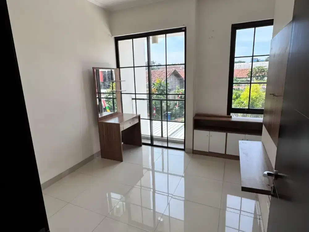 Dijual Rumah Green Village diTangerang Uk 4x12 Bersih