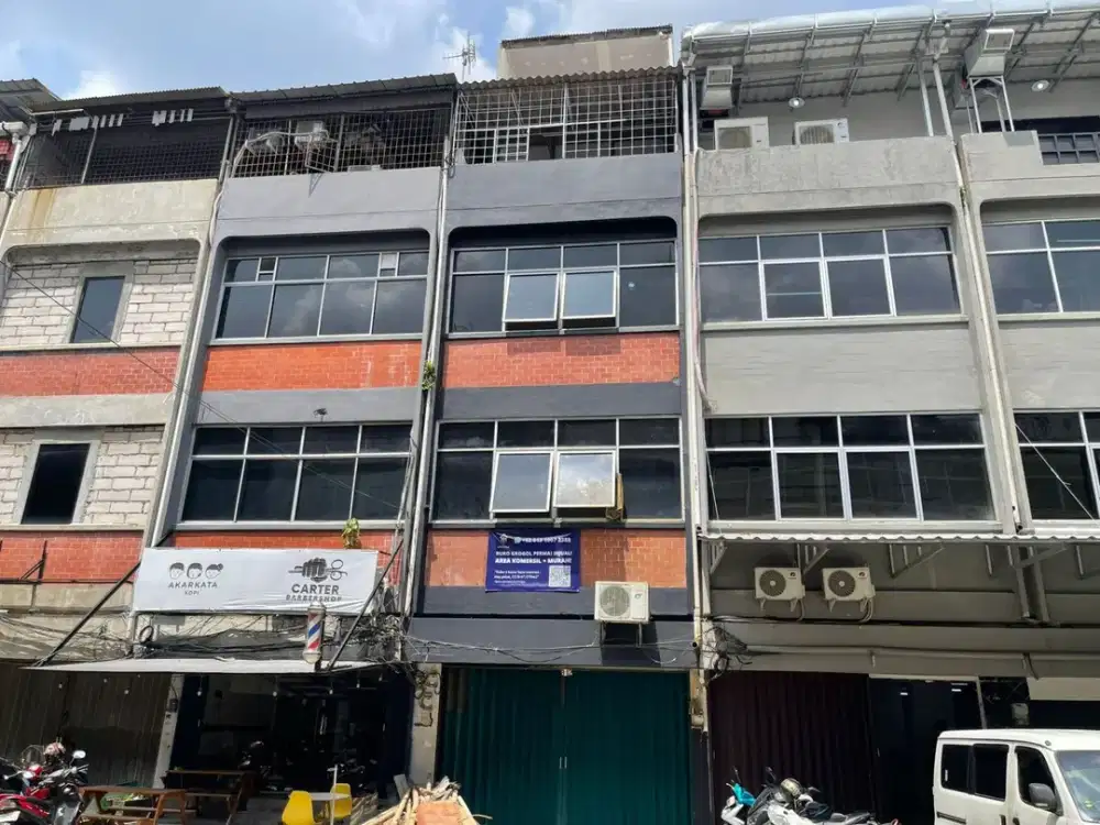 Dijual Murah Ruko Baru Renovasi di Komplek Grogol Permai Jakarta Barat