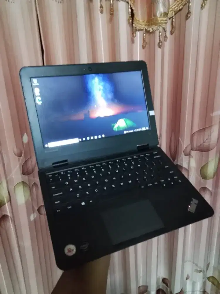 Laptop Lenovo Thinkpad 11E Display 11 Inch - SIAP PAKAI