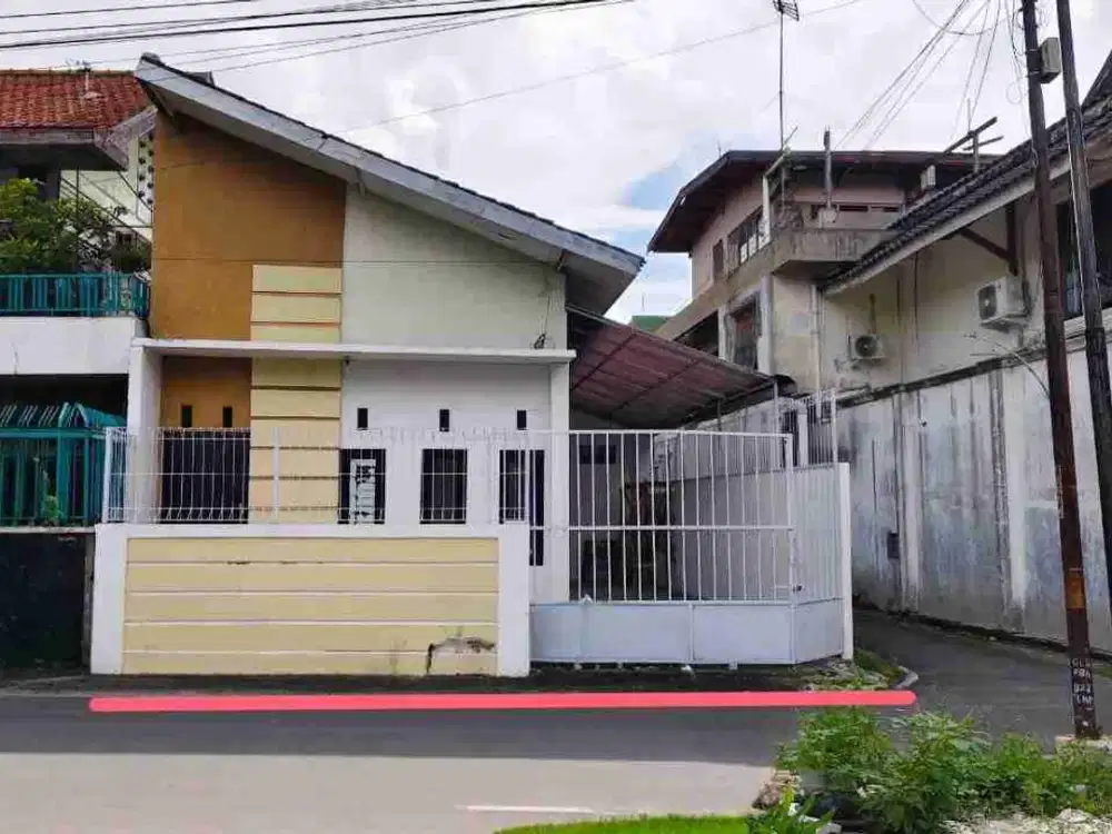 Rumah Selesai Renov Siap Huni Tengah Kota