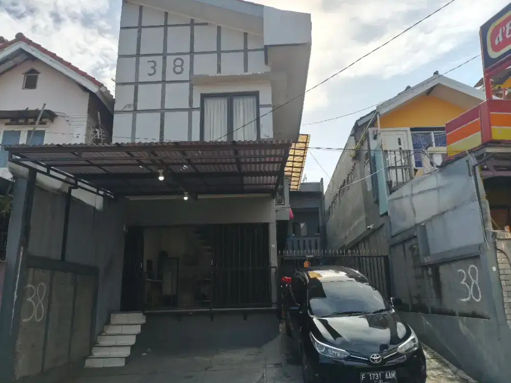 DIJUAL KOST DEKAT UNPAK