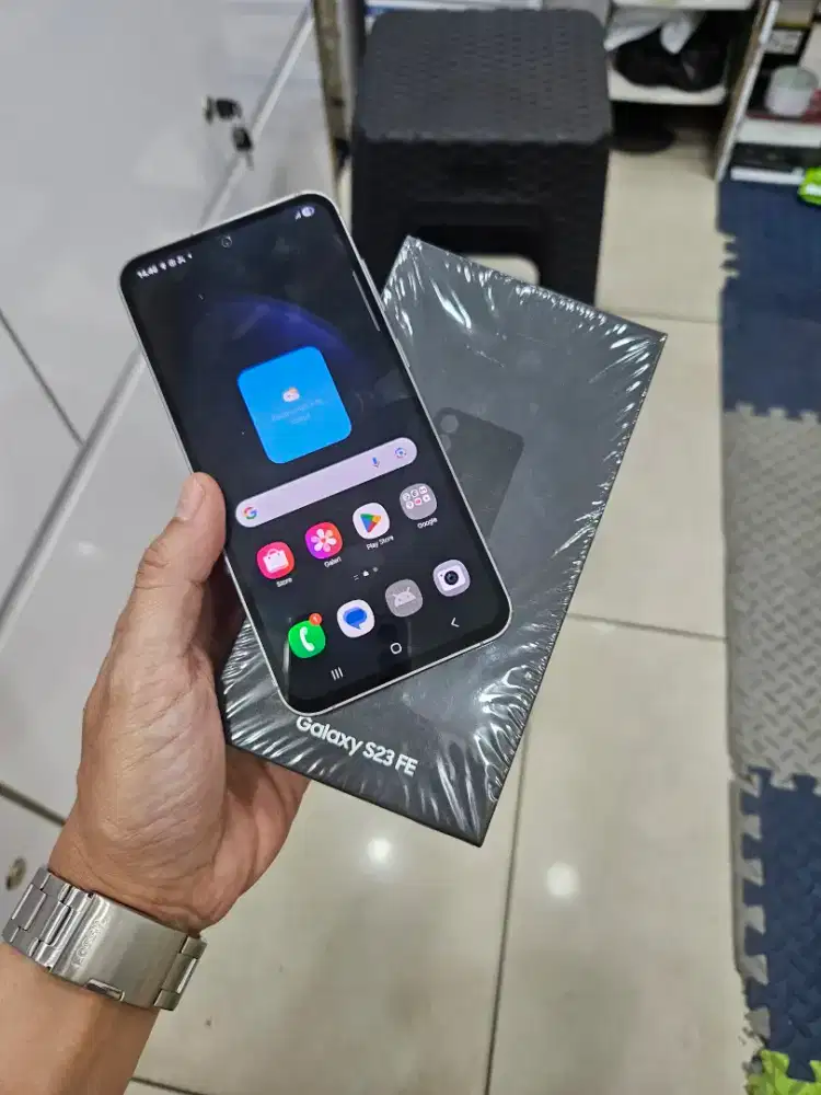 Sam S23 fe 5g 8/256 resmi Indonesia kondisi mulus 98%
