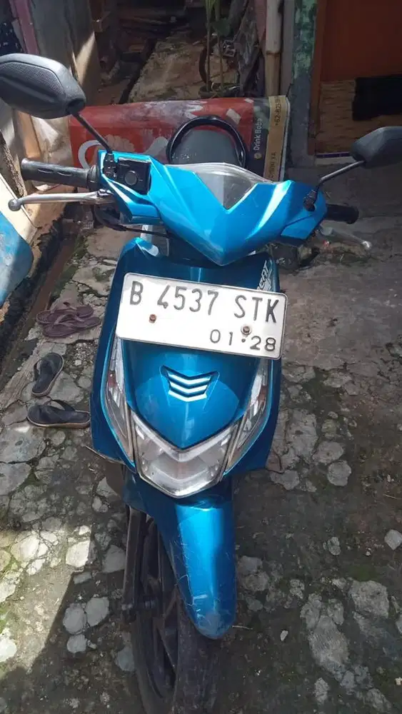 Dijual motor beat tahun 2012