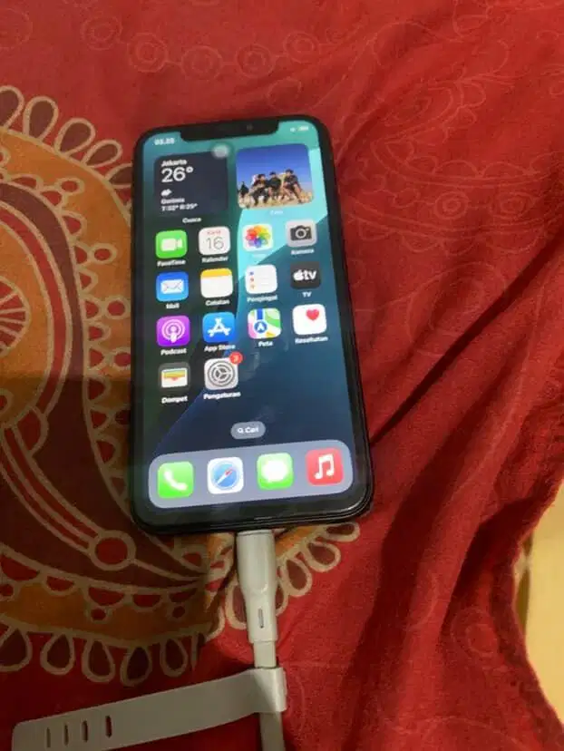 Iphone 11 pro 64 gbbypass