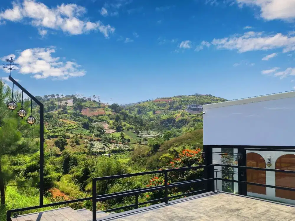 Rumah Villa Eksotis View Alam di Dago Village