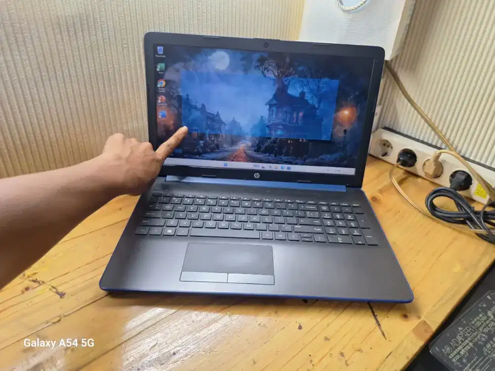 Hp 15 DB1003DS Amd Athlon 300U 8/256GB Layar Touchscreen
