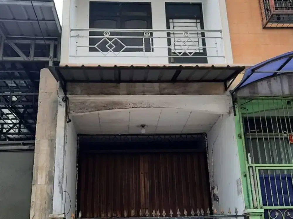 ANA RUMAH UK 3X13M DI TELUK GONG