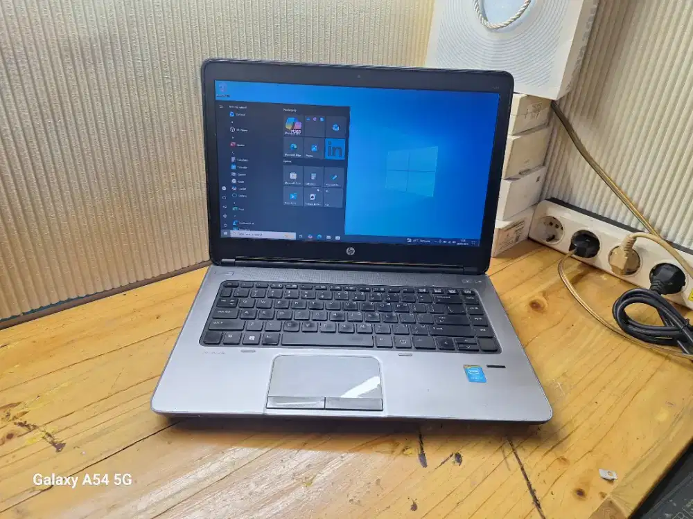 Laptop Hp ProBook 640 G1 Intel Core i5-4310M 8/1TB Normal Siap Pakai