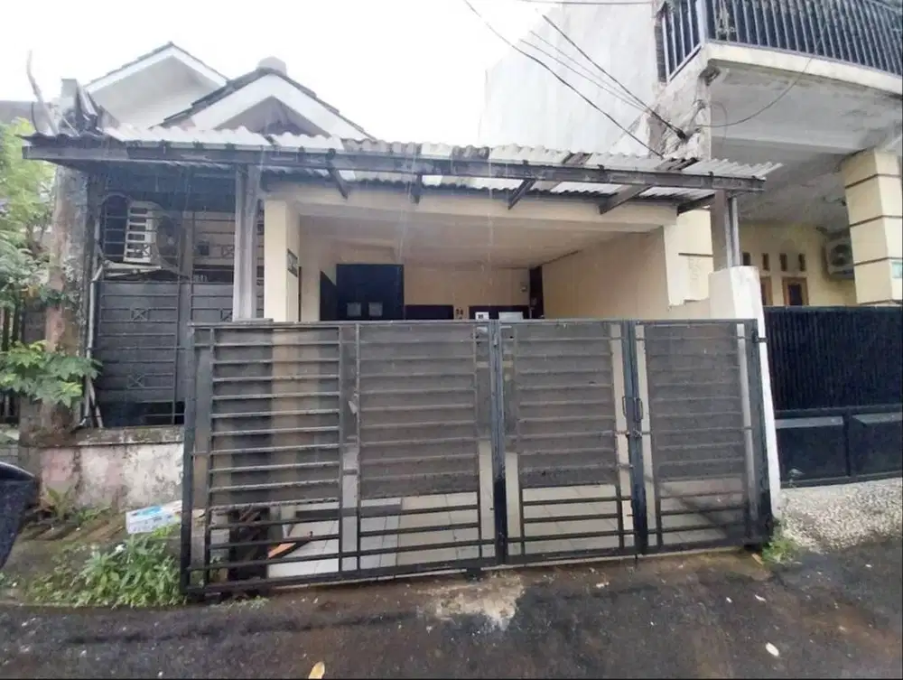 DIJUAL VIA LELANG RUMAH Komplek Puri Pamulang Blok B4 No. 7