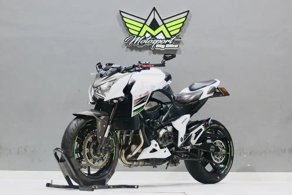 Kawasaki Z800 ABS like new Mesin sehat unit siap pakai nyaman