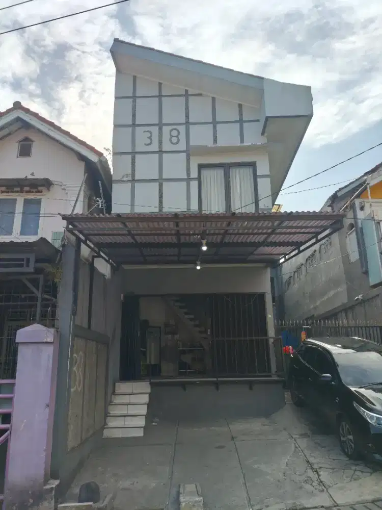 DISEWAKAN RUKO, DEKAT UNPAK