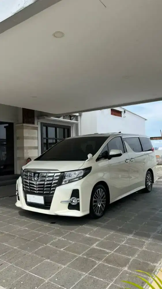 Toyota Alphard SC 2015